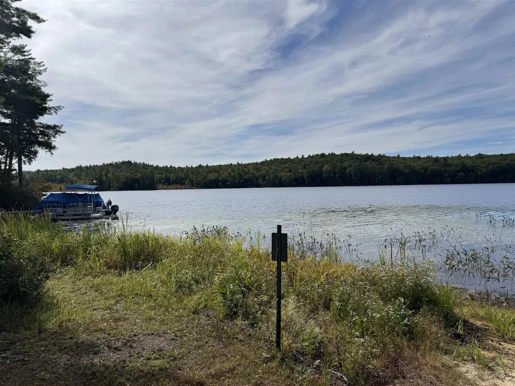 4 Stephanie Road Dunbarton NH 03046