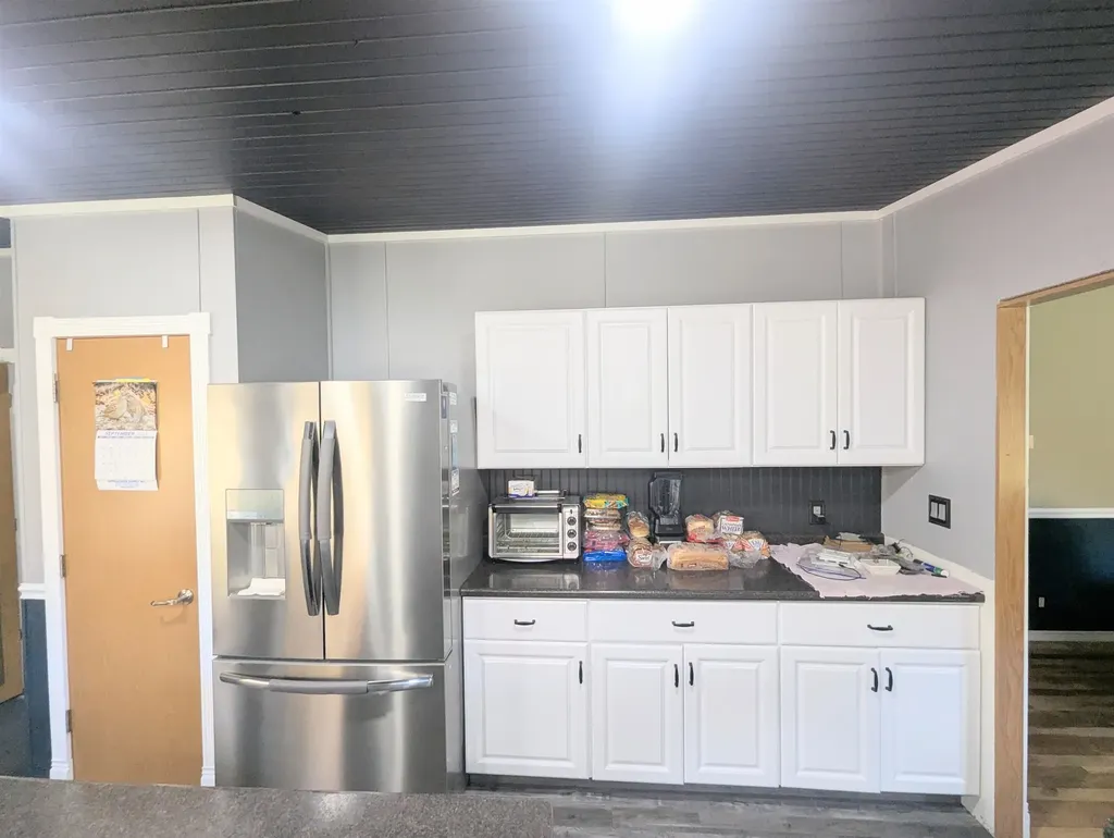 43 Crestwood Drive St. Johnsbury VT 05819