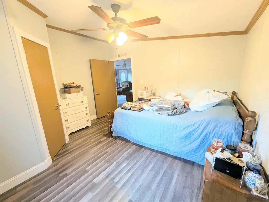 43 Crestwood Drive St. Johnsbury VT 05819