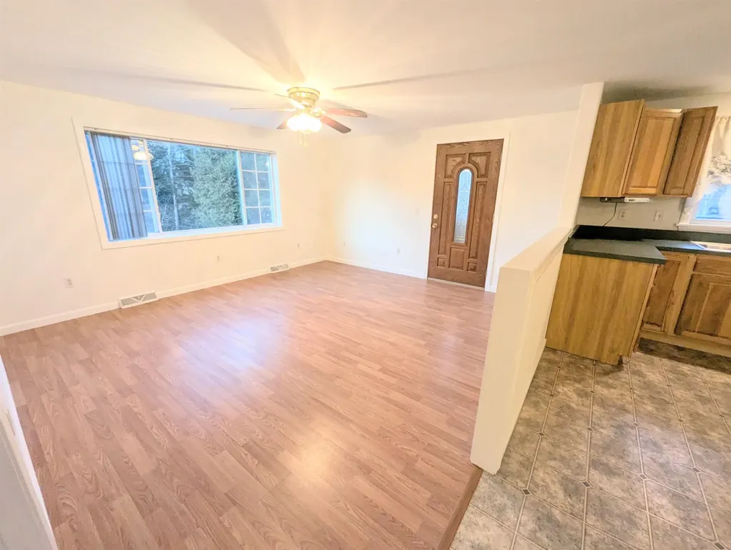 43 Crestwood Drive St. Johnsbury VT 05819