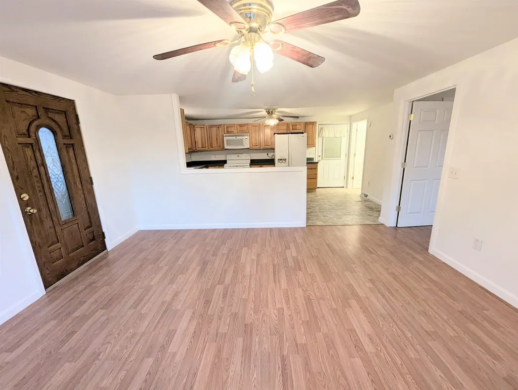 43 Crestwood Drive St. Johnsbury VT 05819