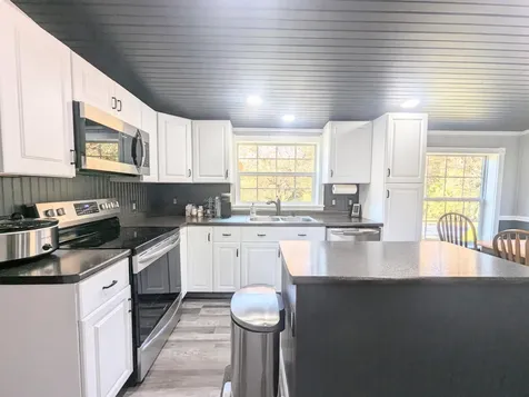 43 Crestwood Drive St. Johnsbury VT 05819