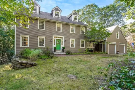 38 Old Farm Road Bedford NH 03110