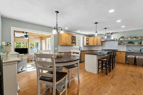 2 Hall Avenue Salem NH 03079