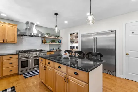 2 Hall Avenue Salem NH 03079