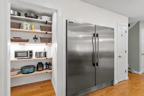 2 Hall Avenue Salem NH 03079