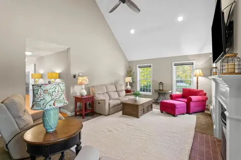 2 Hall Avenue Salem NH 03079