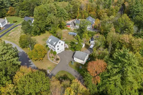 2 Hall Avenue Salem NH 03079