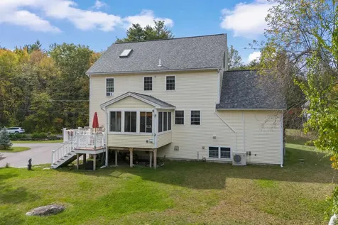 2 Hall Avenue Salem NH 03079