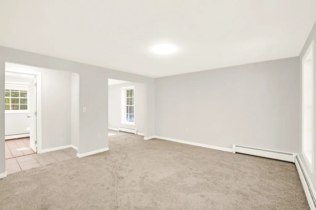 22 Peppermint Street Goffstown NH 03045