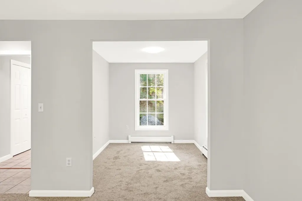 22 Peppermint Street Goffstown NH 03045