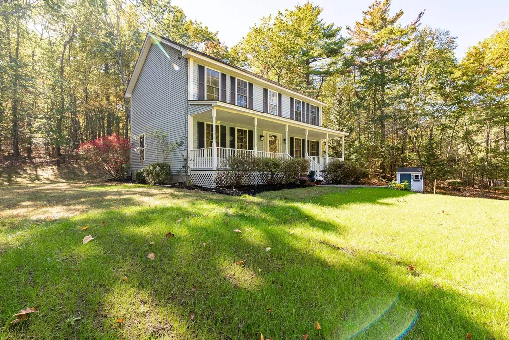 22 Peppermint Street Goffstown NH 03045