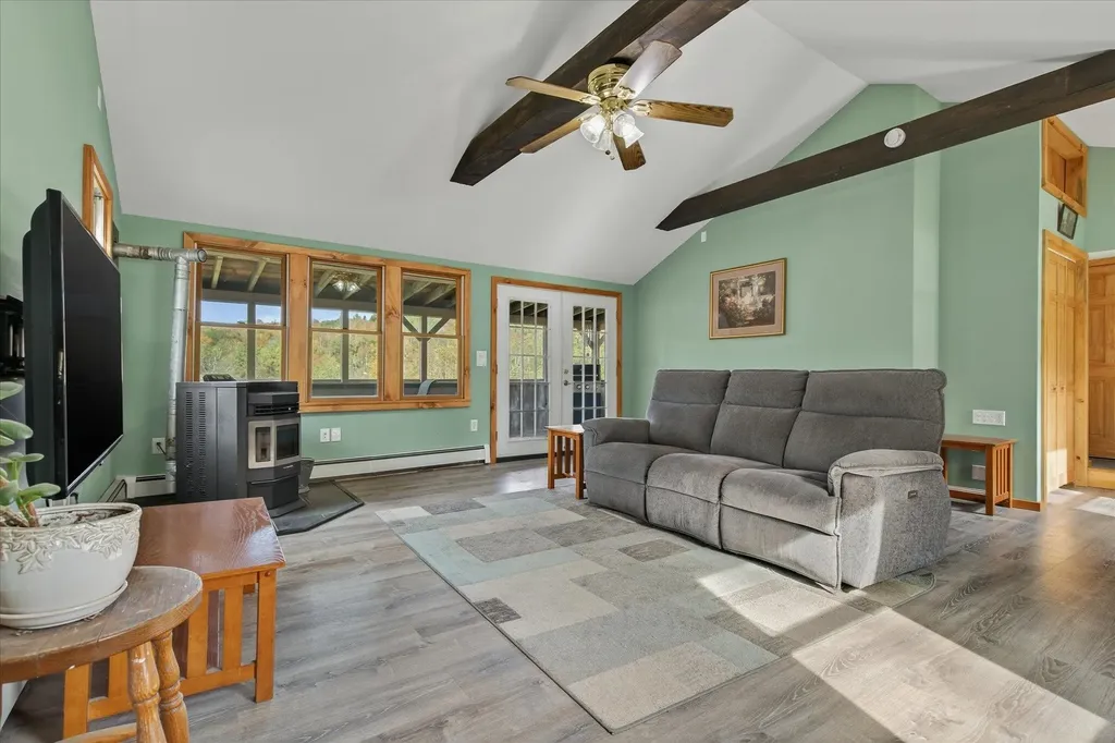 1243 Summit Road Mount Holly VT 05758