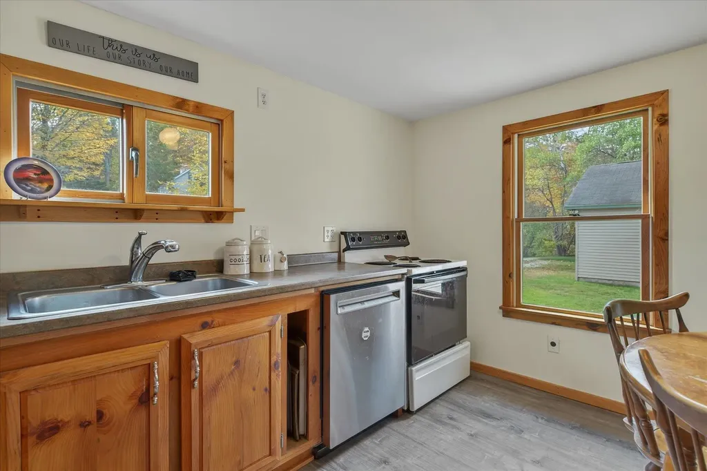 1243 Summit Road Mount Holly VT 05758