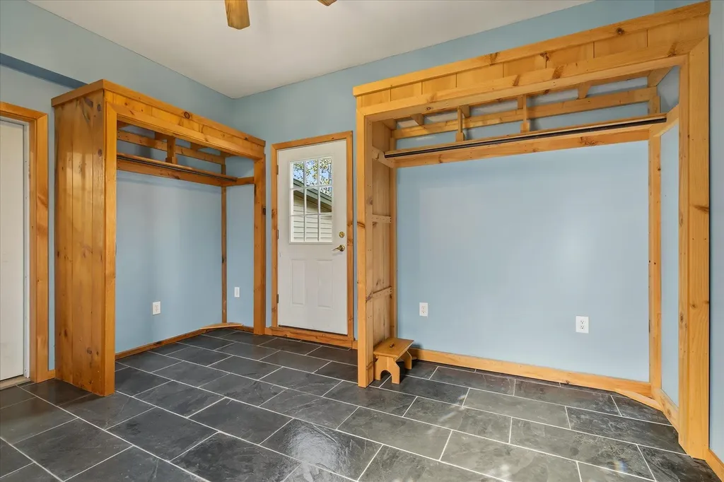 1243 Summit Road Mount Holly VT 05758