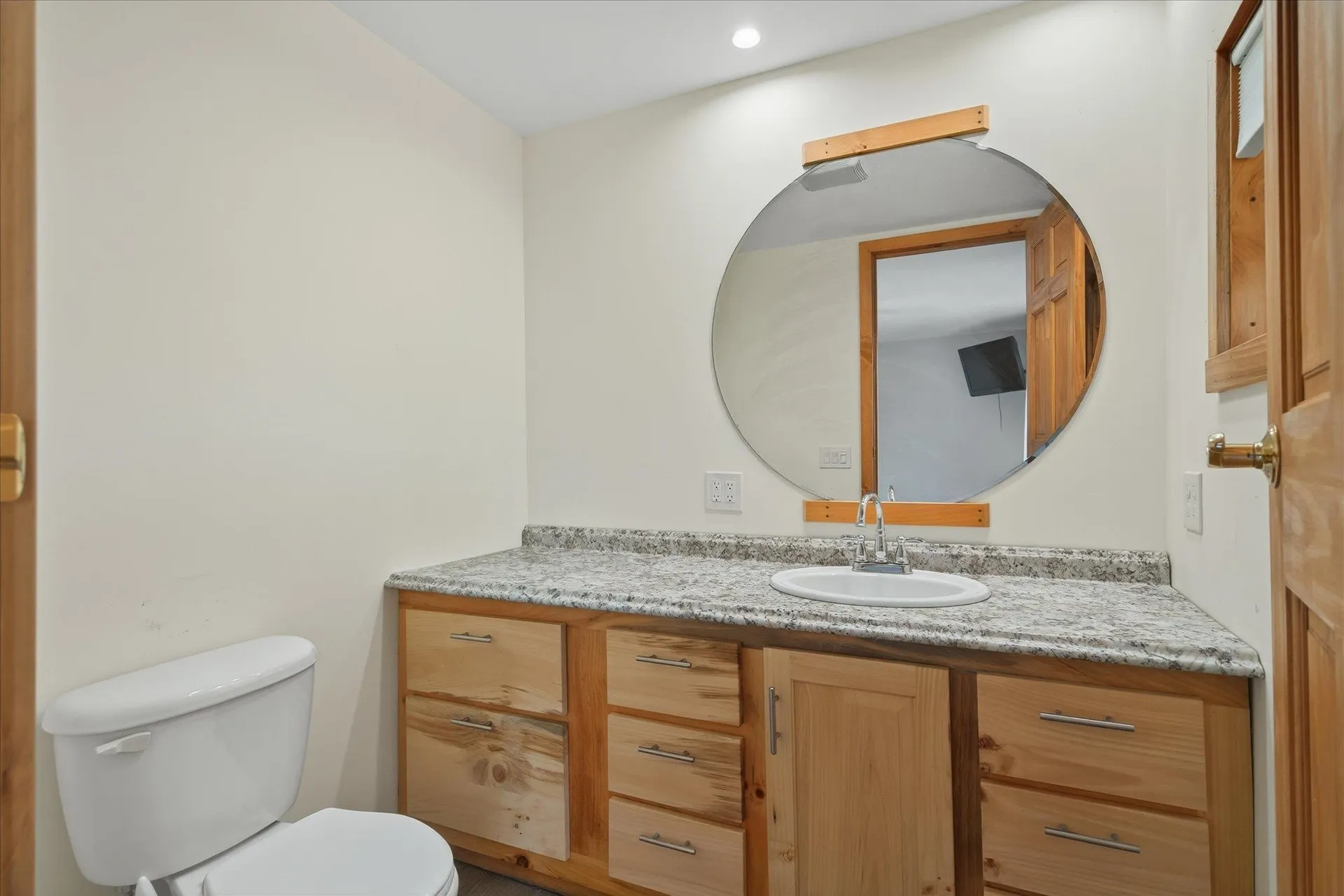 1243 Summit Road Mount Holly VT 05758