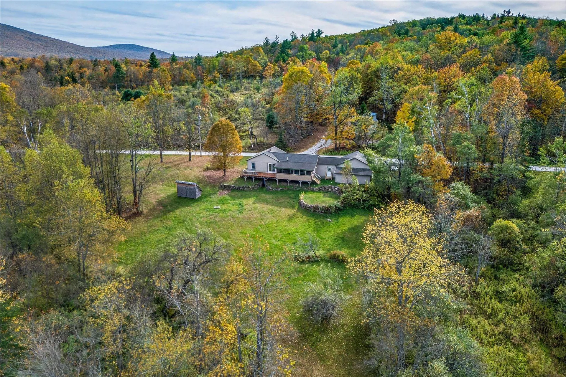 1243 Summit Road Mount Holly VT 05758