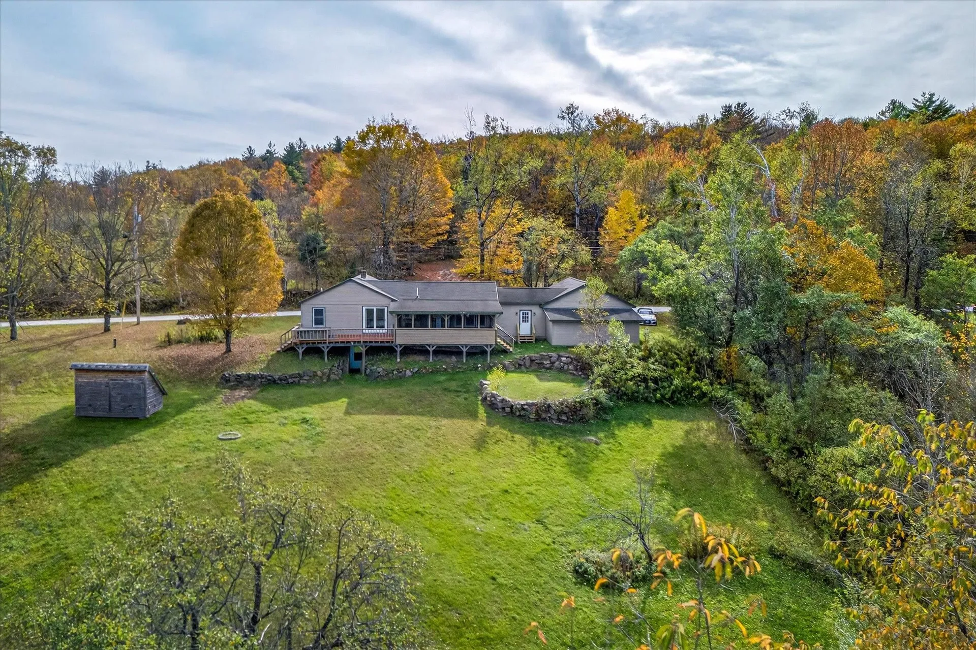 1243 Summit Road Mount Holly VT 05758