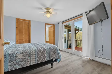 1243 Summit Road Mount Holly VT 05758