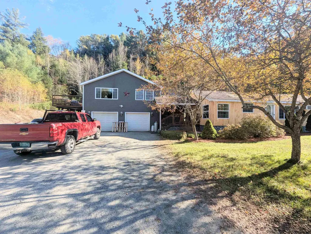 43 Crestwood Drive St. Johnsbury VT 05819