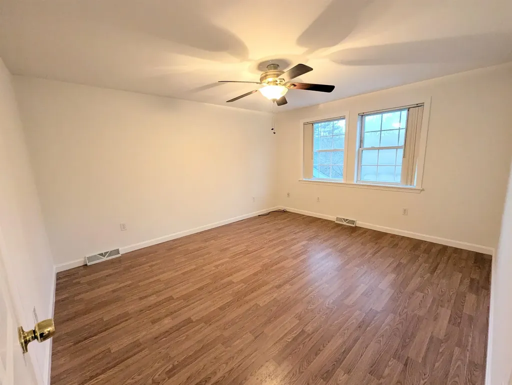 43 Crestwood Drive St. Johnsbury VT 05819