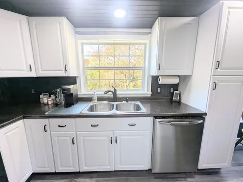 43 Crestwood Drive St. Johnsbury VT 05819