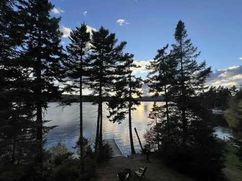 521 Beach Road Pittsburg NH 03592