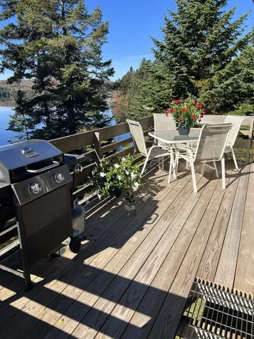 521 Beach Road Pittsburg NH 03592