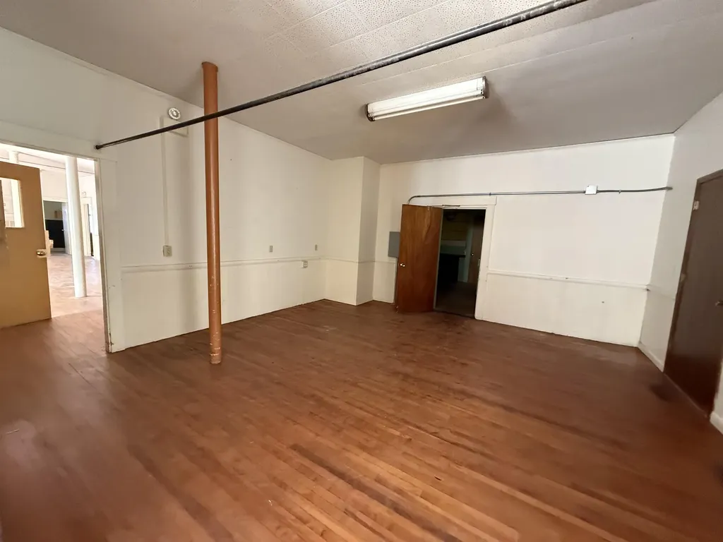 88 Franklin Street Franklin NH 03235