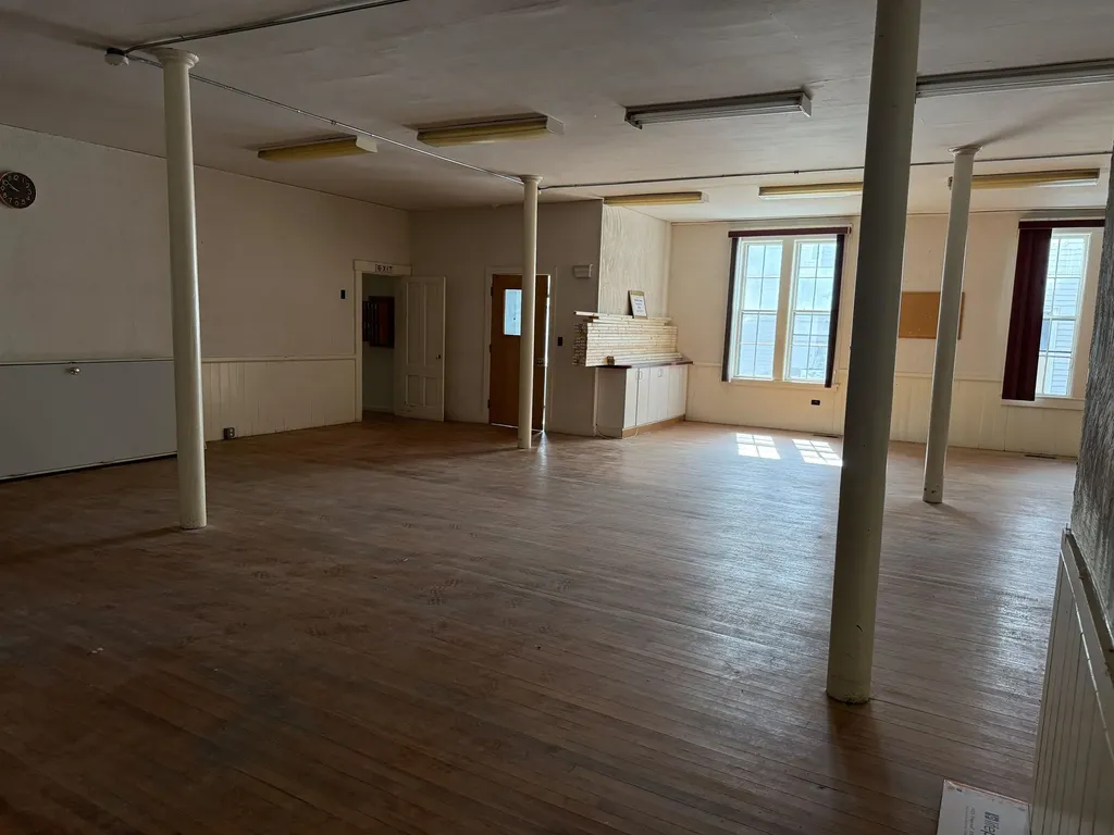 88 Franklin Street Franklin NH 03235