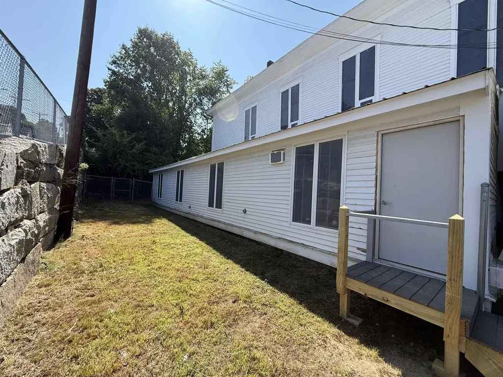 88 Franklin Street Franklin NH 03235