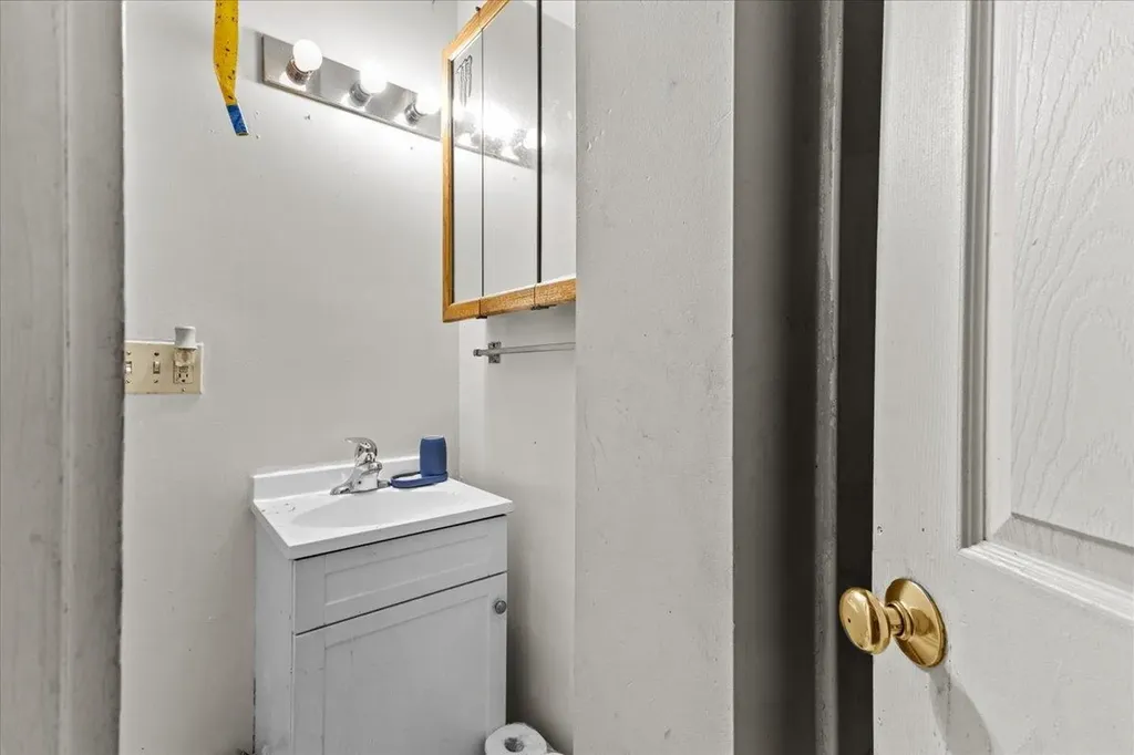 176-178 Lake Street St. Albans City VT 05478