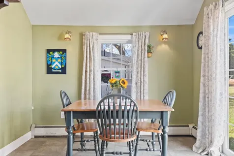 18 Governor Hill Road Eliot ME 03903