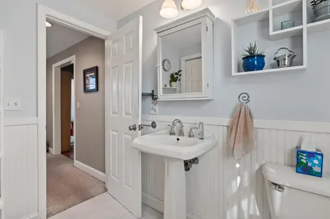 18 Governor Hill Road Eliot ME 03903