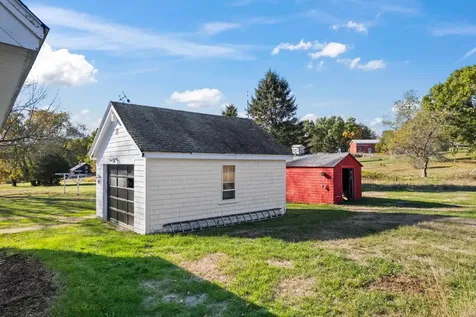 18 Governor Hill Road Eliot ME 03903