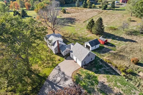 18 Governor Hill Road Eliot ME 03903