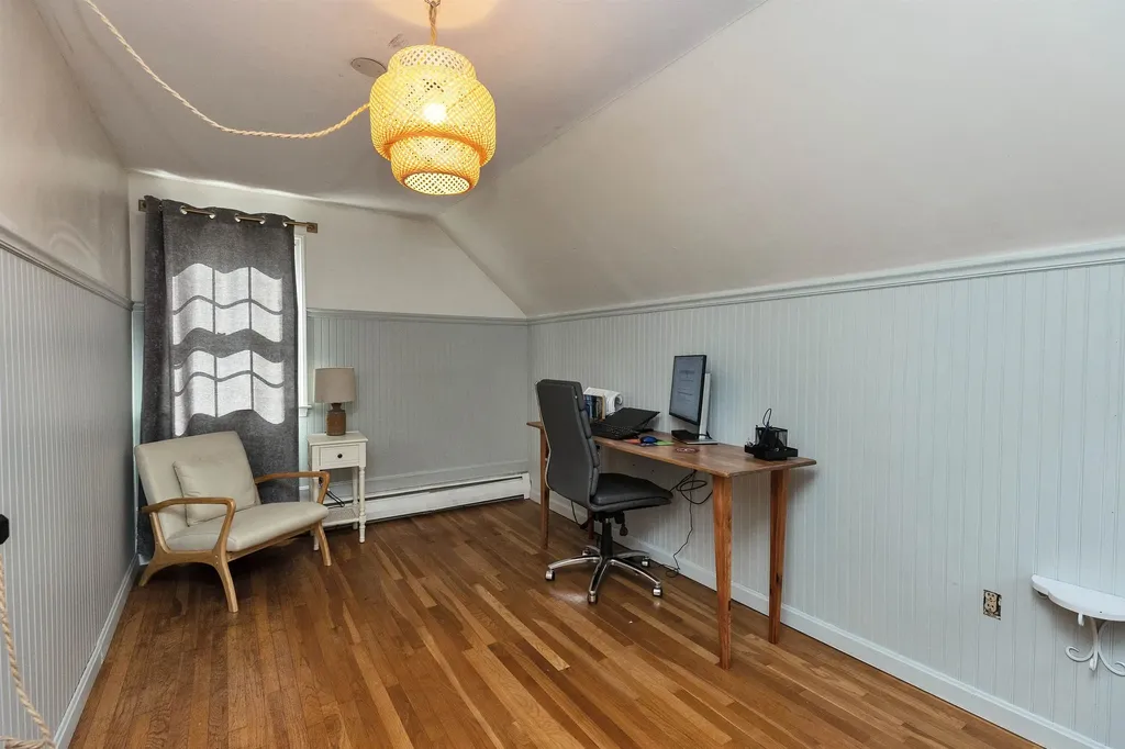 157 Woodcrest Court Manchester NH 03109