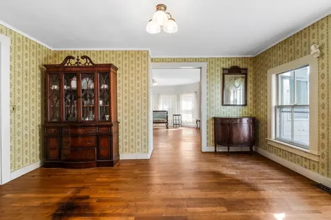 92 Bunker Road New London NH 03257