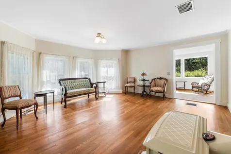 92 Bunker Road New London NH 03257