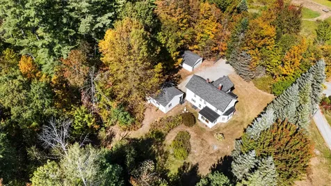 92 Bunker Road New London NH 03257