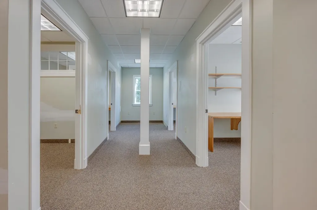 114 East Main Street Bradford NH 03221