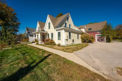 114 East Main Street Bradford NH 03221