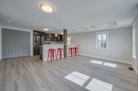 114 East Main Street Bradford NH 03221