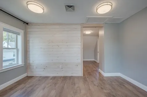 114 East Main Street Bradford NH 03221