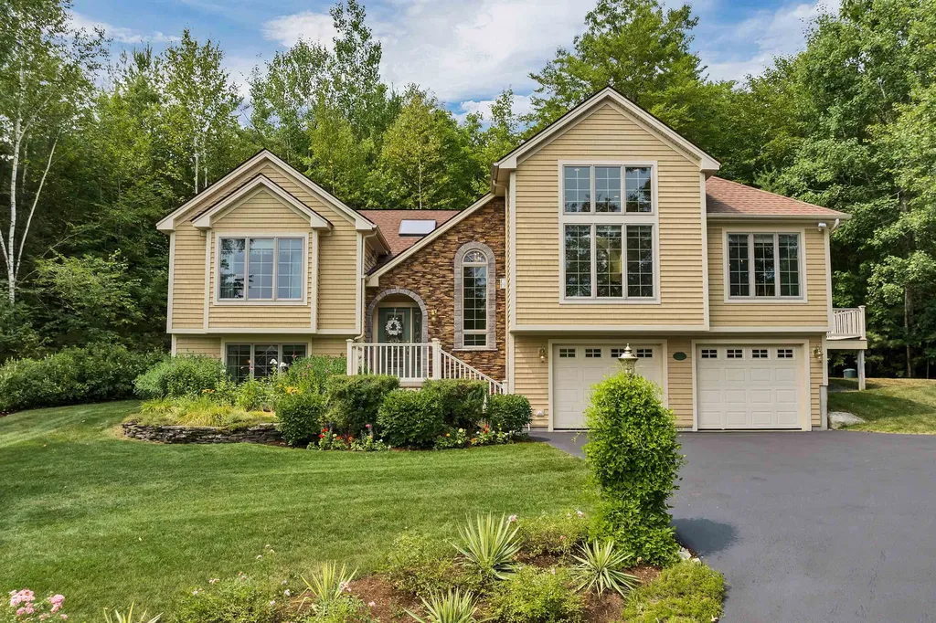 13 Bunker Lane Hales Location NH 03860