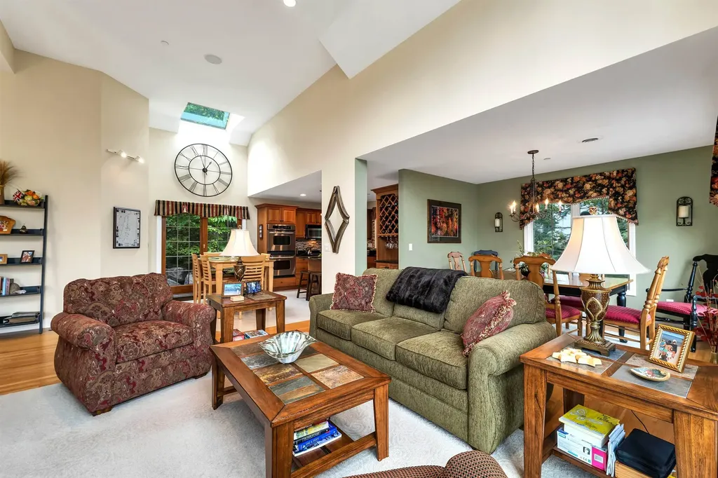 13 Bunker Lane Hales Location NH 03860