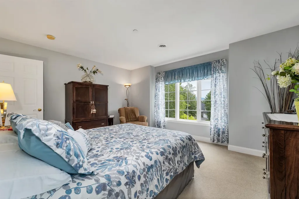 13 Bunker Lane Hales Location NH 03860