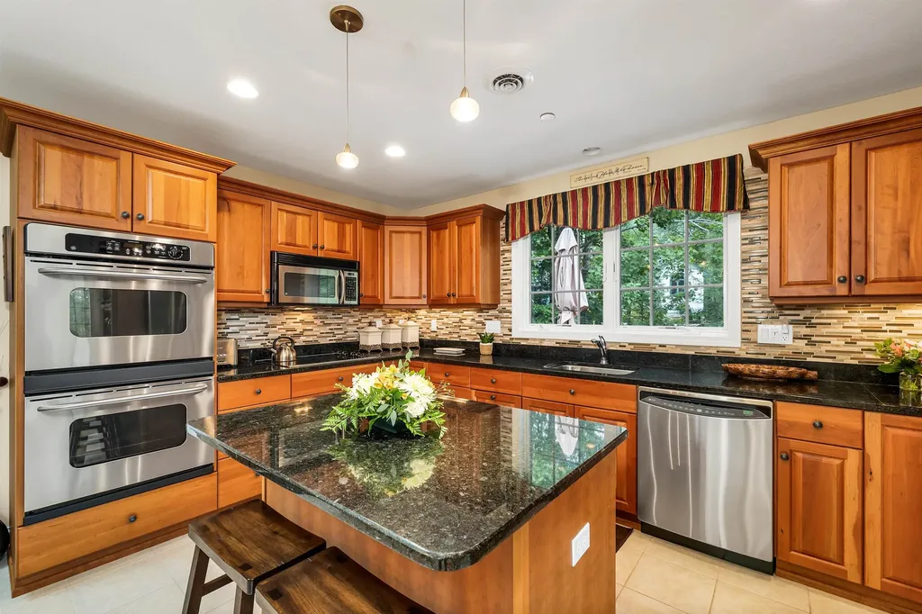 13 Bunker Lane Hales Location NH 03860