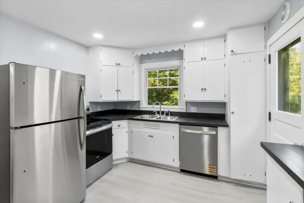 89 Merson Street Bennington VT 05201