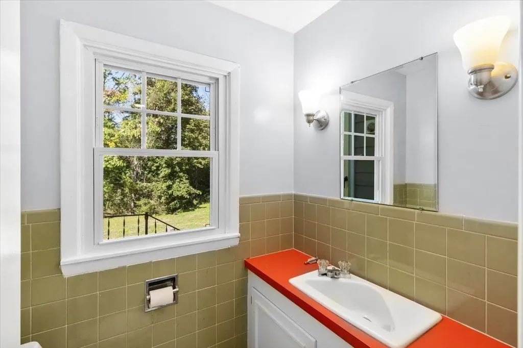 89 Merson Street Bennington VT 05201